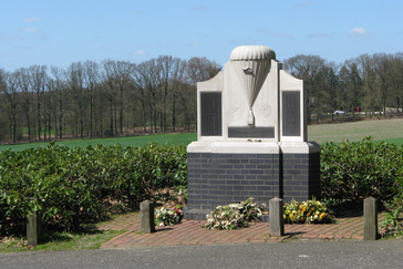 Airborne Monument Oosterbeek